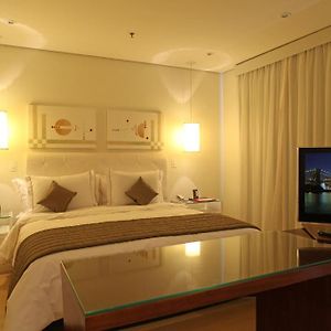 Deluxe Room Matrimonial Bed